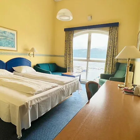 Ryfylke Fjordhotel ホテル 3*