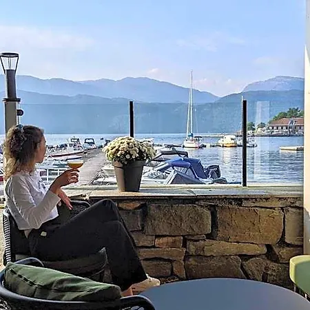 Ryfylke Fjordhotel Ξενοδοχείο Sand (Rogaland)