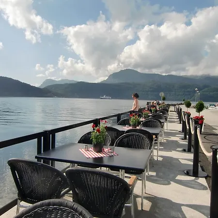 Ξενοδοχείο Ryfylke Fjordhotel Sand (Rogaland)
